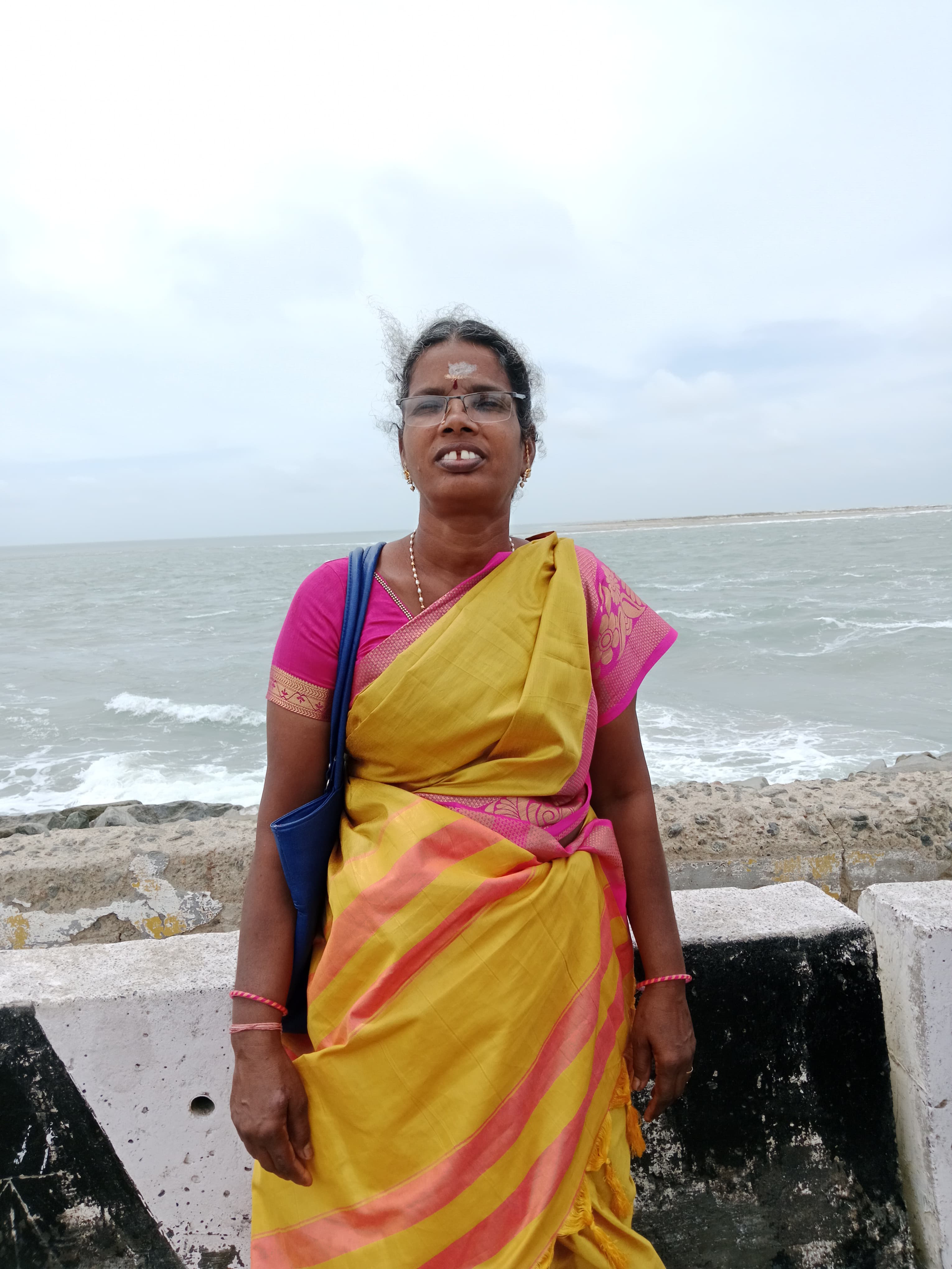 Hemath’s mom at Dhanushkodi